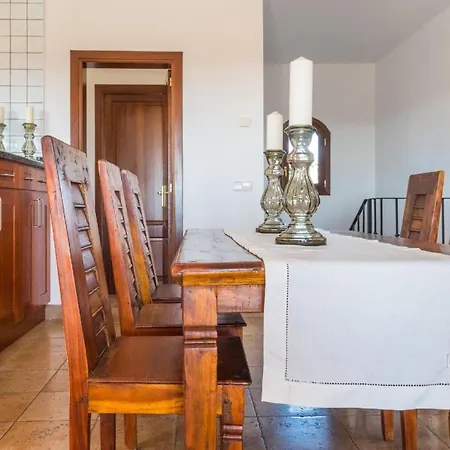 Landhausvilla Fuer 6 Personen In Porto Cristo Mallorca, 3 Schlafzimmer, Privater Pool *